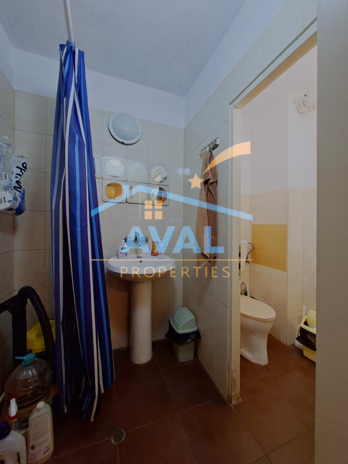 Продава ОФИС, гр. София, Хладилника, снимка 4 - Офиси - 53809717