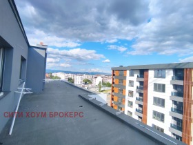 2 chambres Lyulin - tsentar, Sofia 5