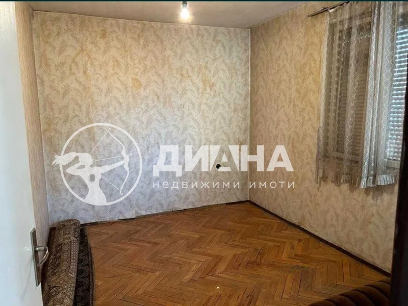 Продава 3-СТАЕН, гр. Пловдив, Център, снимка 5 - Aпартаменти - 48629915