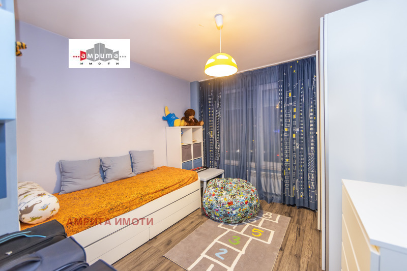 Продава 3-СТАЕН, гр. София, Стрелбище