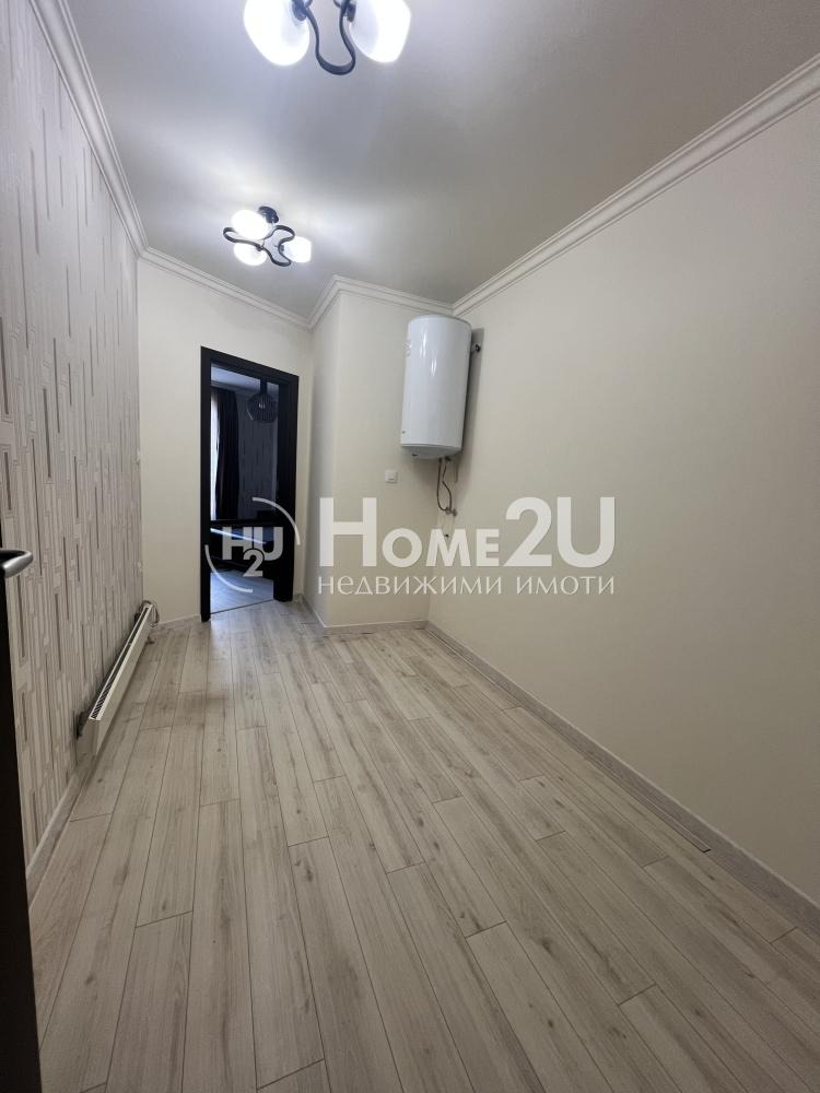 Продава МНОГОСТАЕН, гр. Бургас, Център, снимка 8 - Апартаменти - 53884398