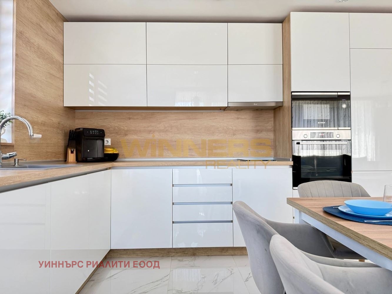 Продава 3-СТАЕН, гр. Пловдив, Остромила, снимка 3 - Апартаменти - 56617512