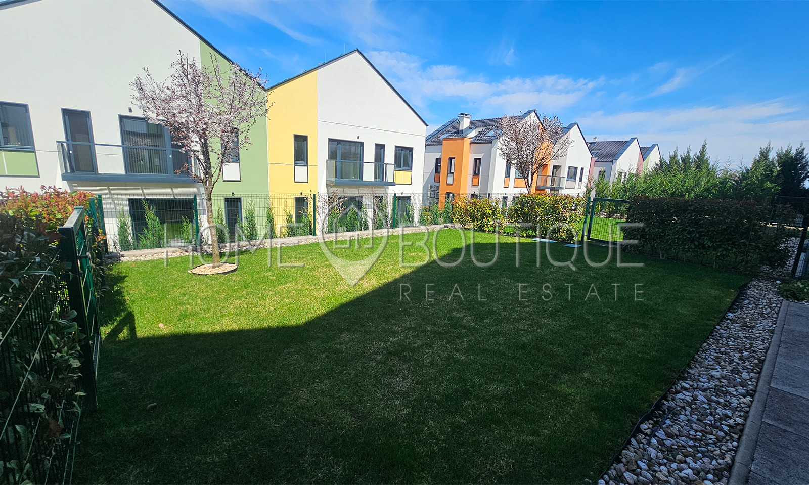 Продава КЪЩА, гр. София, с. Лозен, снимка 3 - Къщи - 54575061