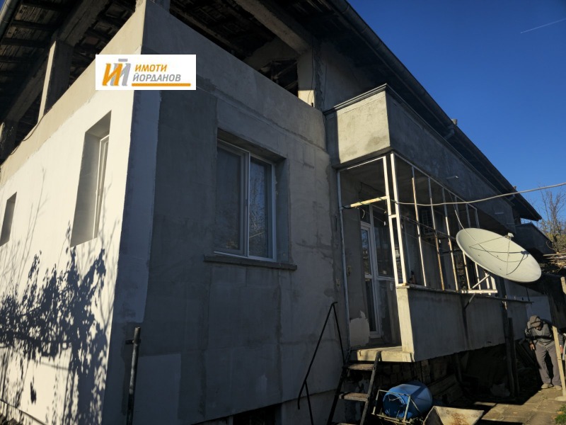 Продава КЪЩА в област Велико Търново, с. Малки чифлик - 600 кв.м / 300 000 € » 586 749.00 лв., ИМОТИ ЙОРДАНОВ ЕООД