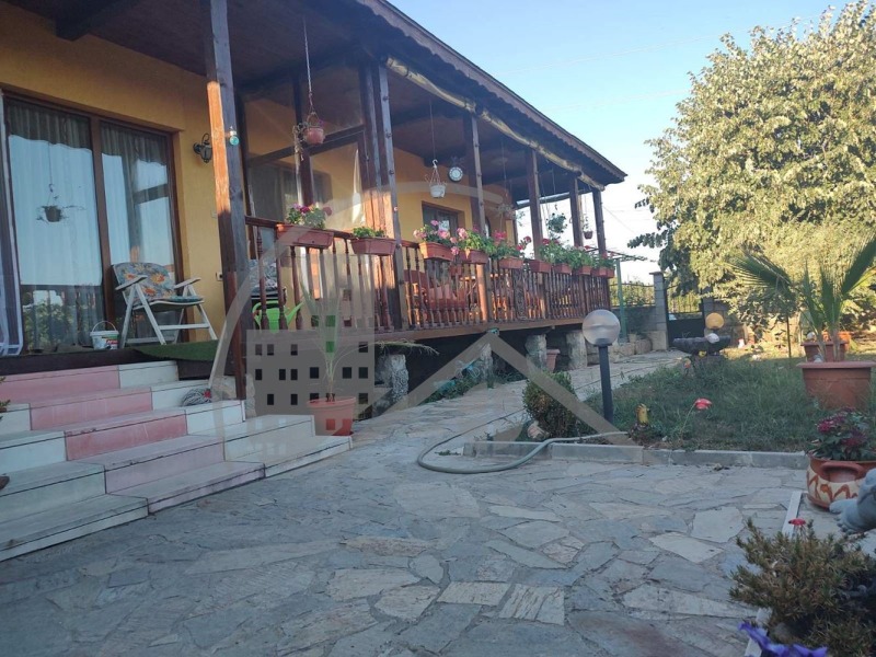 Продава КЪЩА в област Варна, с. Дъбравино - 152 кв.м / 130 000 € » 254 257.90 лв., СМЕНИ АДРЕСА