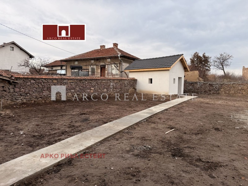 Продава  Къща, област София, гр. Елин Пелин •  340 000 EUR • ID 91511661 — holmes.bg - [1] 