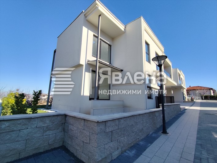 Til salgs  Hus region Plovdiv , Markovo , 363 kvm | 50850477 - bilde [2]
