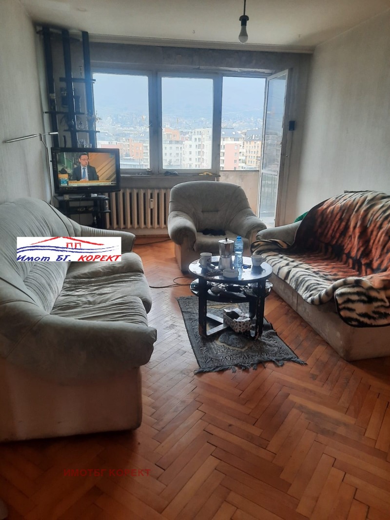 Продава МНОГОСТАЕН в град София, Гоце Делчев - 110 кв.м / 300 000 € » 586 749.00 лв., ИМОТБГ КОРЕКТ