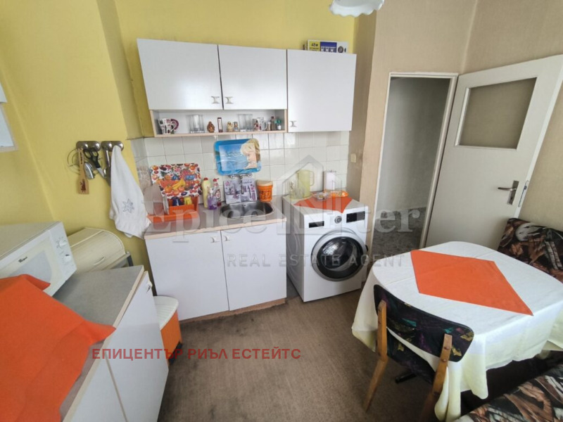 Na prodej  2 ložnice Pernik , Teva , 92 m2 | 34088529 - obraz [9]