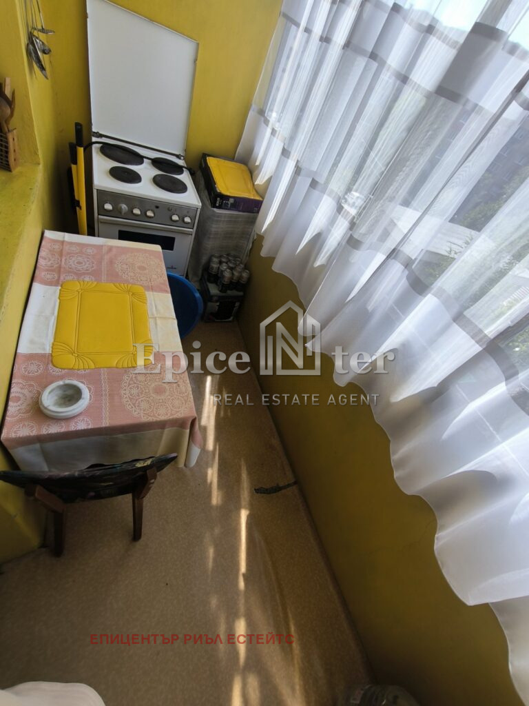 Na prodej  2 ložnice Pernik , Teva , 92 m2 | 34088529 - obraz [8]
