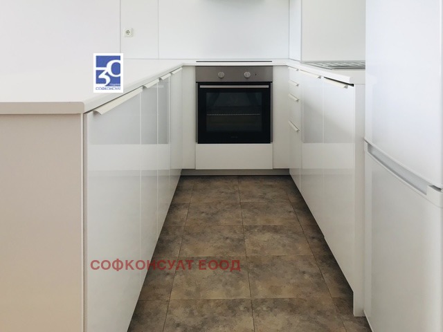 Продава 3-СТАЕН, гр. София, Оборище, снимка 3 - Апартаменти - 54791273