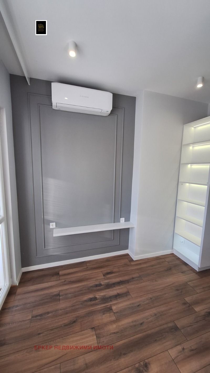 Продава 4-СТАЕН, гр. София, Център, снимка 7 - Апартаменти - 52645859