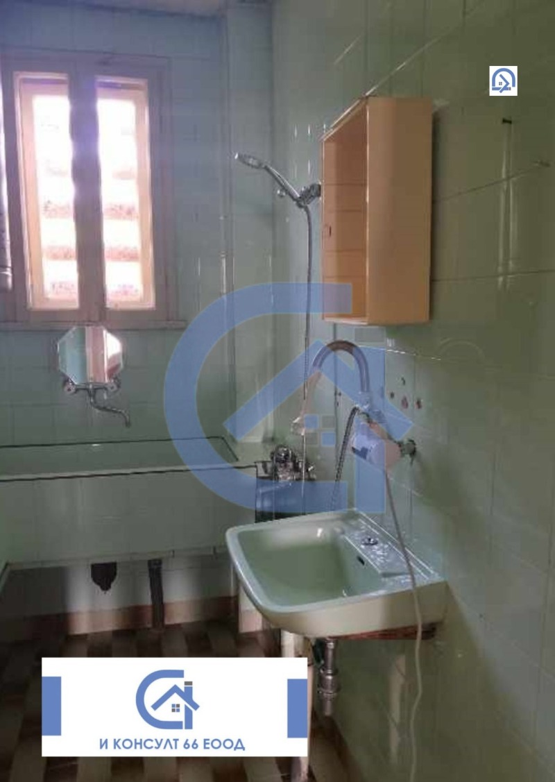 Na prodej  2 ložnice Loveč , Centar , 84 m2 | 93058946 - obraz [8]