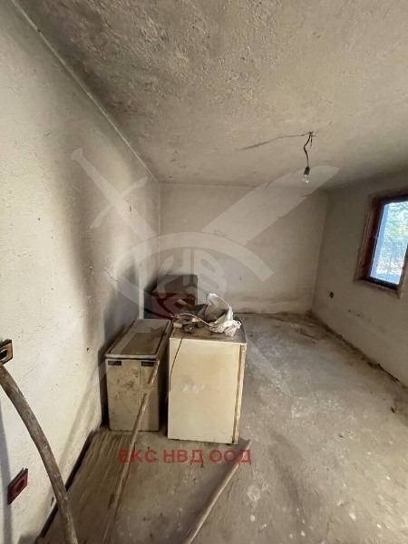 Продава КЪЩА, гр. Брезово, област Пловдив, снимка 2 - Къщи - 52248016