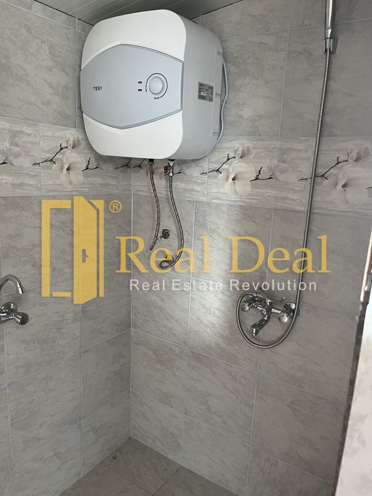 Продава КЪЩА, с. Прибой, област Перник, снимка 8 - Къщи - 54929847