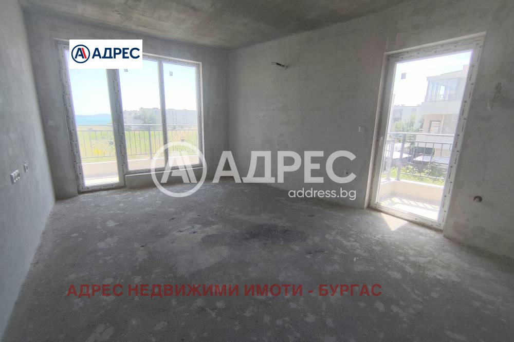 Продава 3-СТАЕН, гр. Бургас, Сарафово, снимка 2 - Апартаменти - 54838445