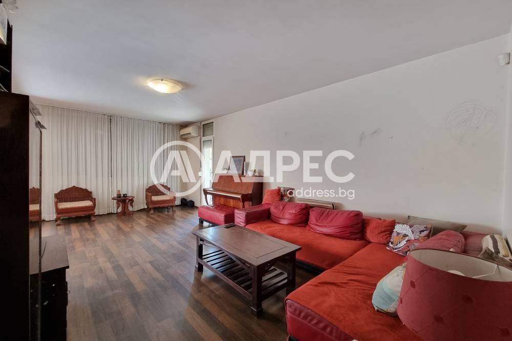 Продава МНОГОСТАЕН, гр. София, Мусагеница, снимка 2 - Апартаменти - 53706129