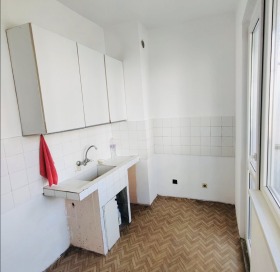 2 ložnice Vazraždane 2, Varna