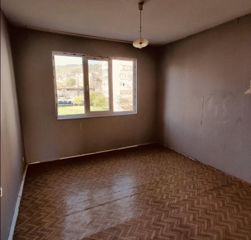 Na prodej  2 ložnice Varna , Vazraždane 2 , 64 m2 | 79928526 - obraz [3]