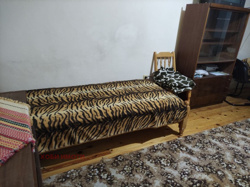 Eladó  3 hálószobás Plovdiv , Centar , 110 négyzetméter | 22035269 - kép [4]