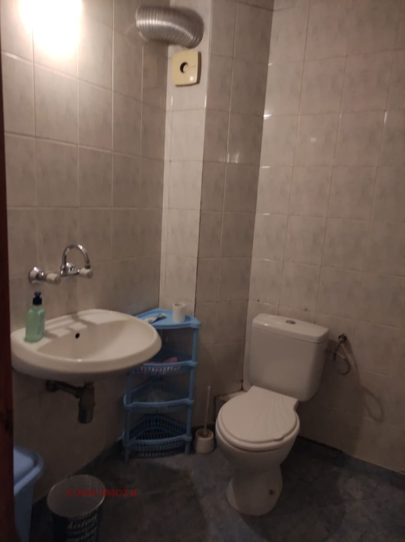 Eladó  3 hálószobás Plovdiv , Centar , 110 négyzetméter | 22035269 - kép [11]