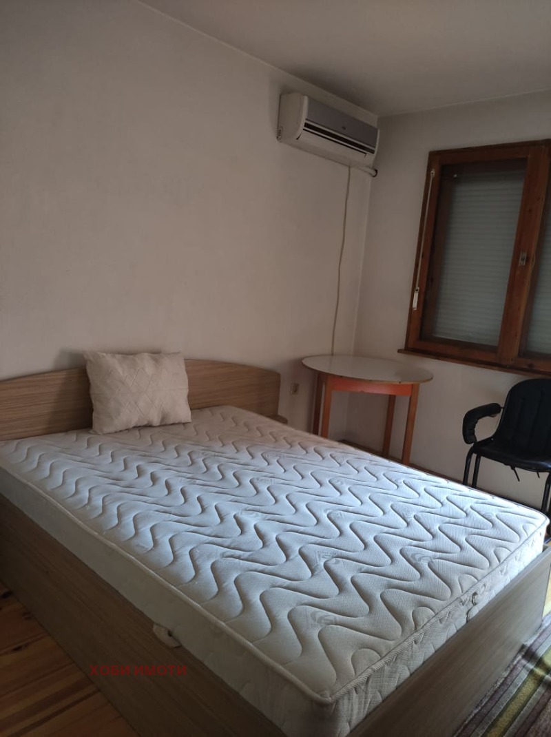 Eladó  3 hálószobás Plovdiv , Centar , 110 négyzetméter | 22035269 - kép [7]