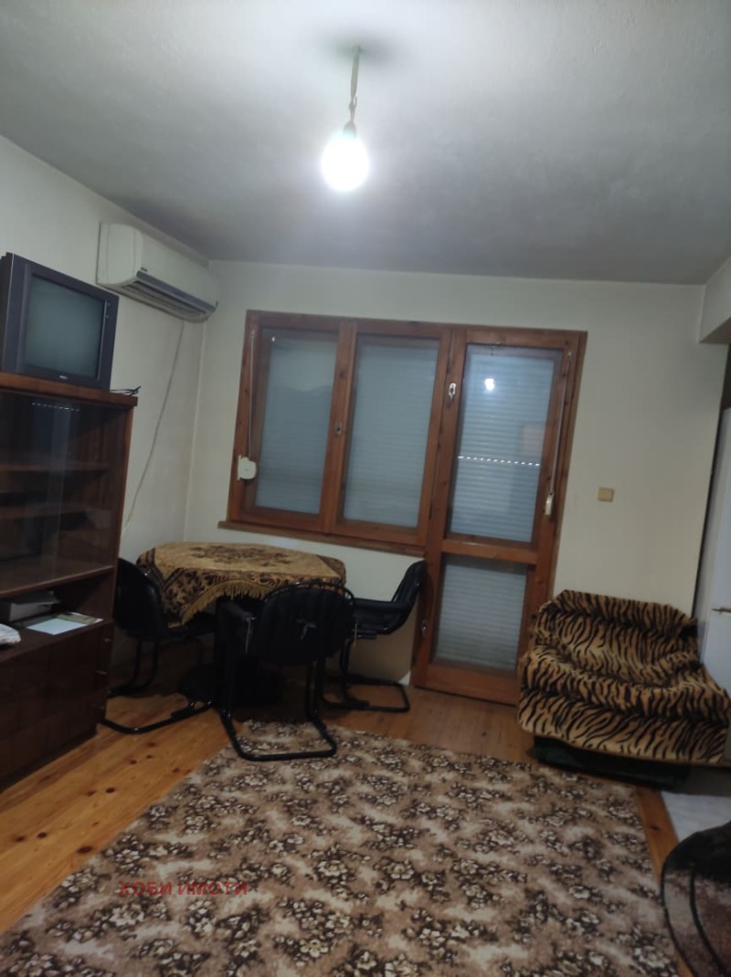 Eladó  3 hálószobás Plovdiv , Centar , 110 négyzetméter | 22035269 - kép [2]