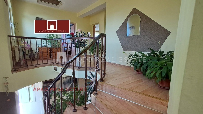 De vânzare  Casa Sofia , Suhodol , 266 mp | 65014042 - imagine [9]