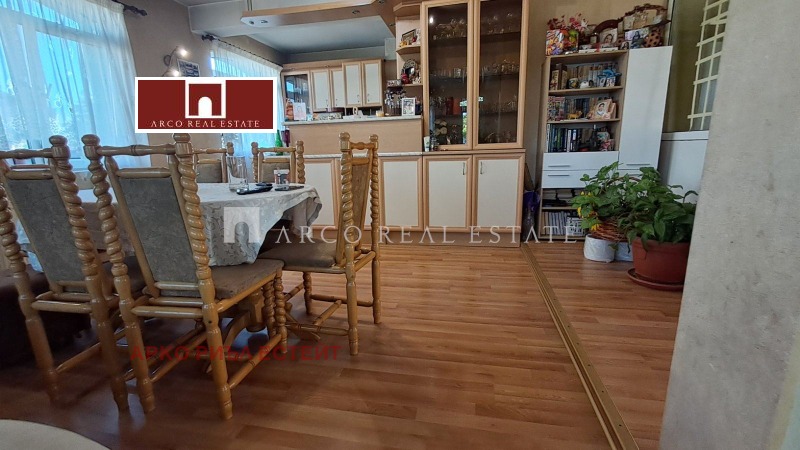 De vânzare  Casa Sofia , Suhodol , 266 mp | 65014042 - imagine [8]
