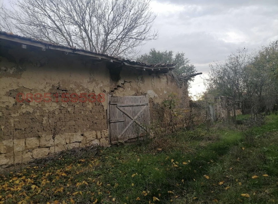 Продава КЪЩА, с. Храброво, област Варна, снимка 2 - Къщи - 54987140