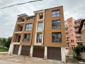 Продава ГАРАЖ, ПАРКОМЯСТО, град Враца, Център • 42000 лв. • 82134649 — Holmes.bg