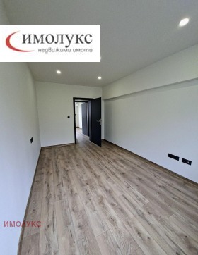 ������� 4-����� | Imot.bg � ����� ������ 12