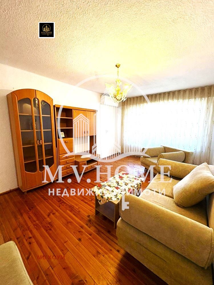 Продава МНОГОСТАЕН, гр. Етрополе, област София област