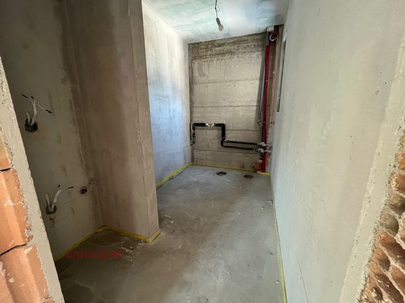 Till salu  Hus Varna , m-t Manastirski rid , 243 kvm | 57905923 - bild [14]