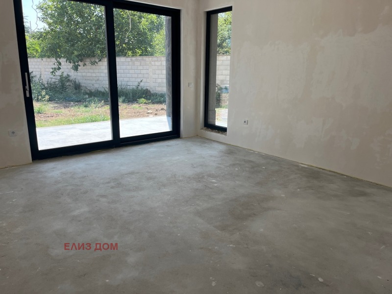 Till salu  Hus Varna , m-t Manastirski rid , 243 kvm | 57905923 - bild [6]