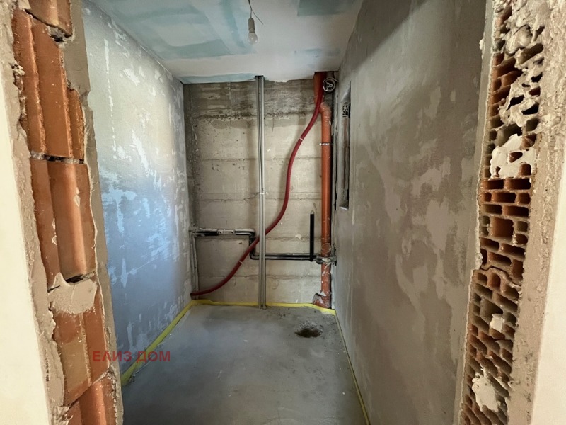 Till salu  Hus Varna , m-t Manastirski rid , 243 kvm | 57905923 - bild [13]