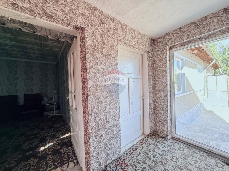 Продава КЪЩА, гр. Балчик, област Добрич, снимка 12 - Къщи - 52358819