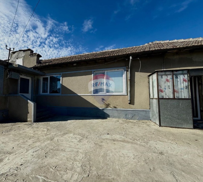 Продава КЪЩА, гр. Балчик, област Добрич, снимка 13 - Къщи - 52358819