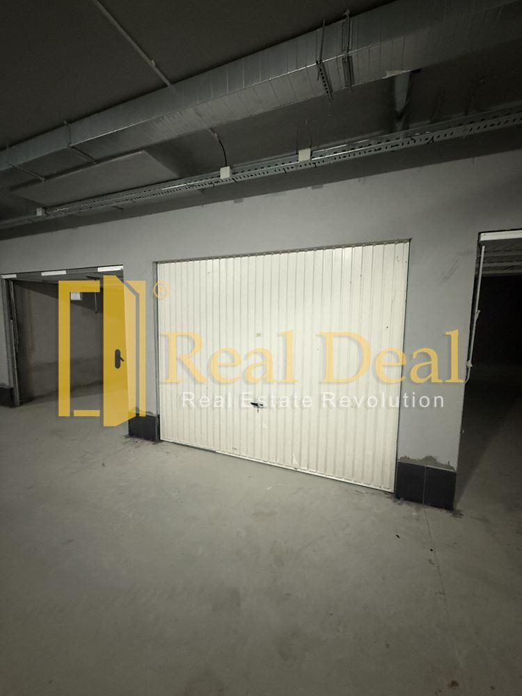 Продава ГАРАЖ, ПАРКОМЯСТО, гр. София, Левски Г, снимка 2 - Гаражи и паркоместа - 54543215