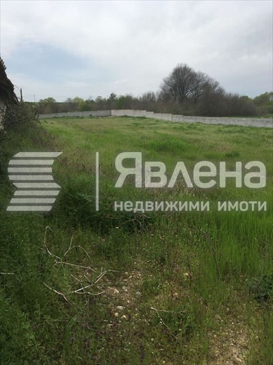 En venta  Edificio industrial región Plovdiv , Choba , 2280 metros cuadrados | 47364466 - imagen [4]