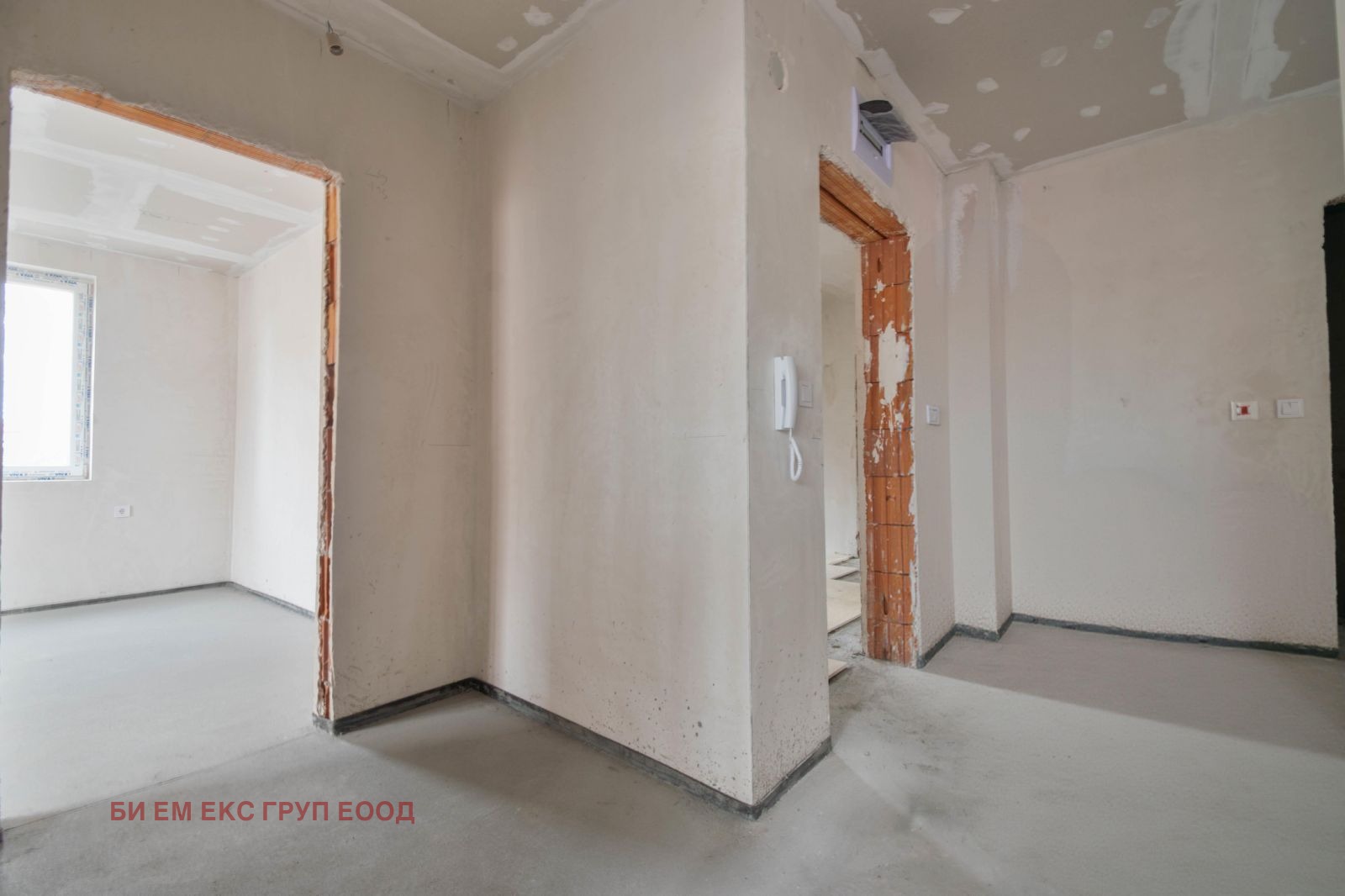 Продава 3-СТАЕН, гр. София, Враждебна