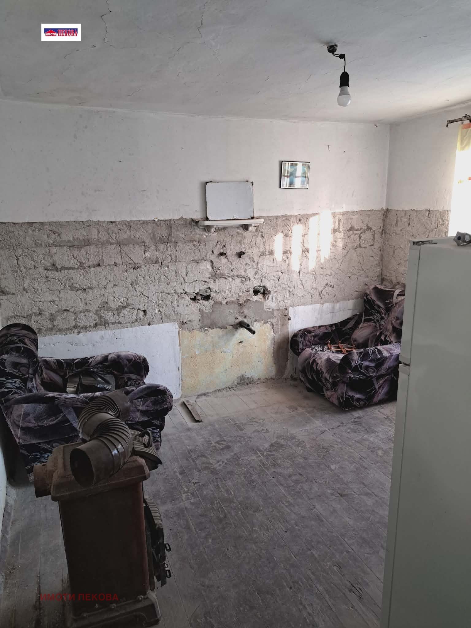 Продава КЪЩА, с. Капитановци, област Видин, снимка 10 - Къщи - 54264065