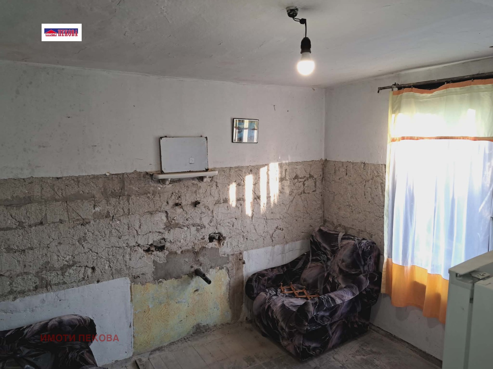 Продава КЪЩА, с. Капитановци, област Видин, снимка 9 - Къщи - 54264065