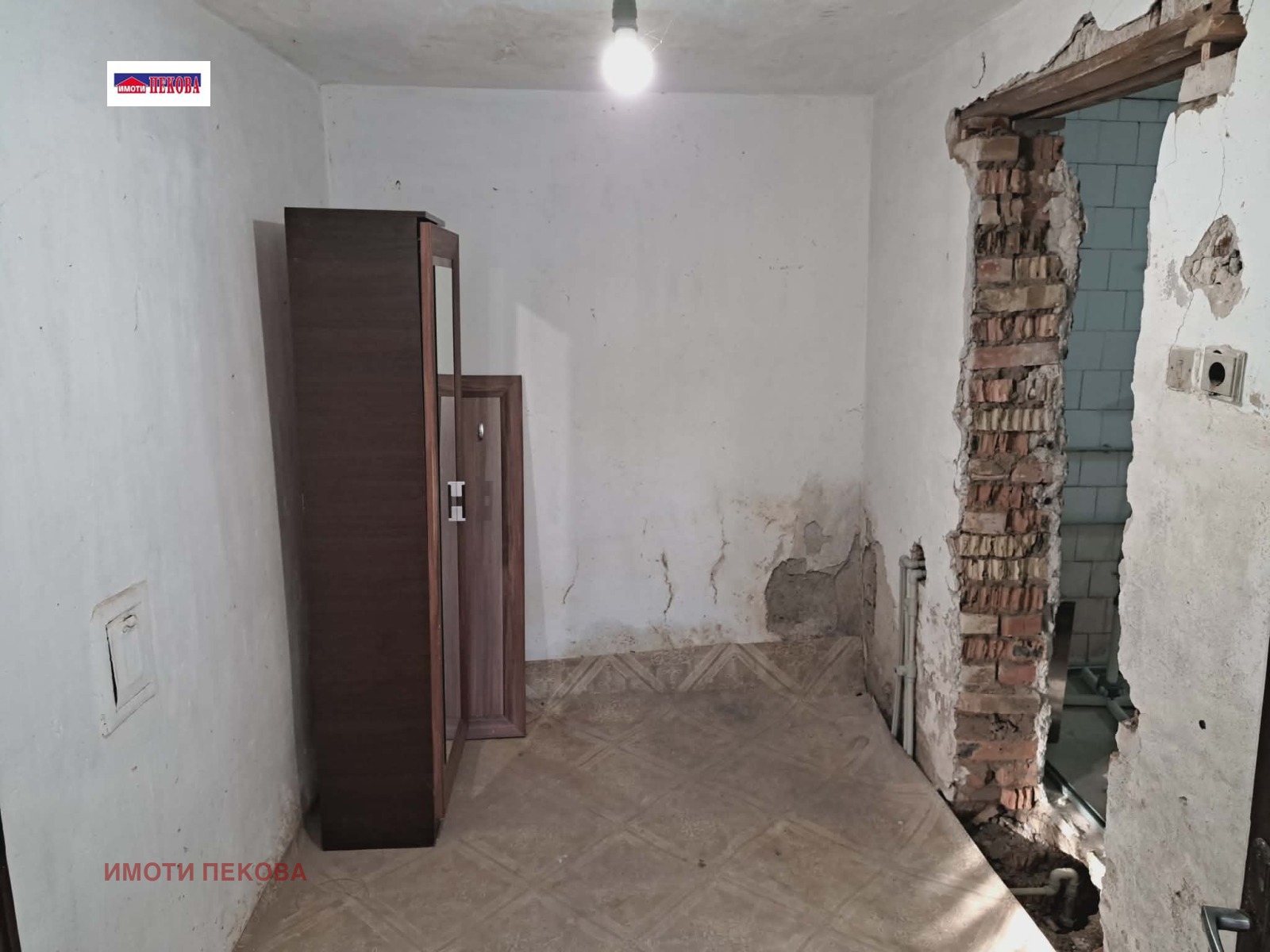 Продава КЪЩА, с. Капитановци, област Видин, снимка 11 - Къщи - 54264065