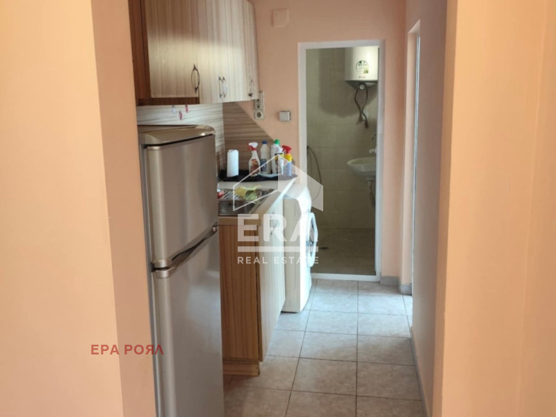 Продава 2-СТАЕН, гр. Русе, Център, снимка 4 - Апартаменти - 53415572