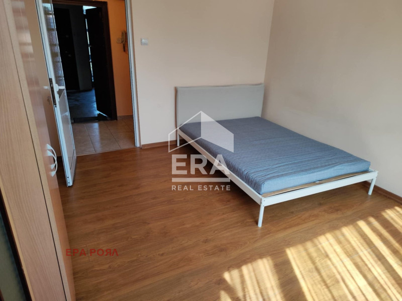 Продава 2-СТАЕН, гр. Русе, Център, снимка 6 - Апартаменти - 53415572