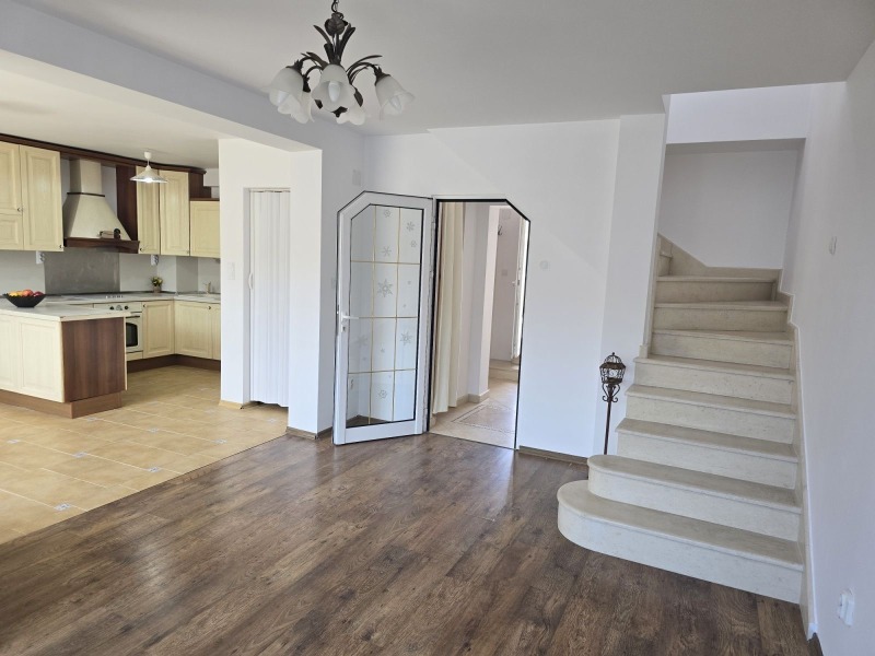 Продава 4-СТАЕН, град София, Манастирски ливади • 310000 € / 606307.30 лв. • 12771812 1