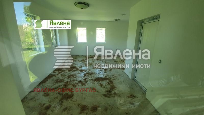 Продава КЪЩА, с. Марян, област Велико Търново, снимка 13 - Къщи - 48216766