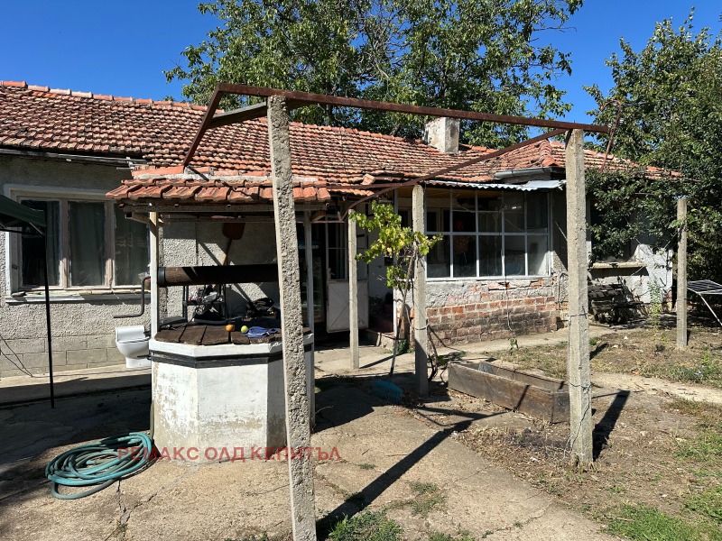 Продава КЪЩА в област Велико Търново, с. Балван - 80 кв.м / 34 256.56 € » 67 000 лв., РЕМАКС ОЛД КЕПИТЪЛ