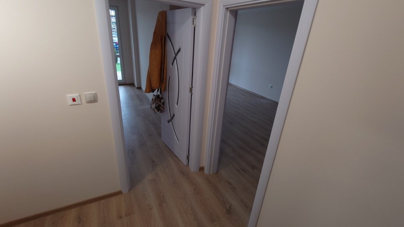 Продава  2-стаен, град Бургас, Сарафово •  132 000 EUR • ID 33978234 — holmes.bg - [1] 